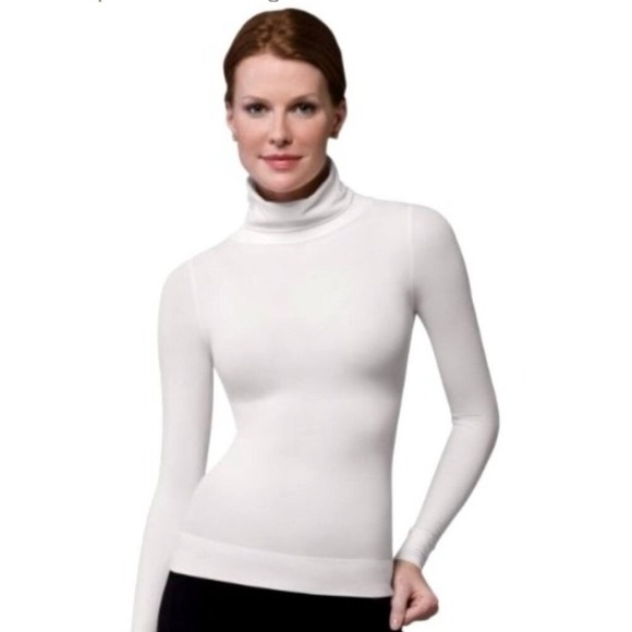 Spanx Classic Chic Turtleneck Long Sleeve White Light Control Top Size L - Picture 1 of 16